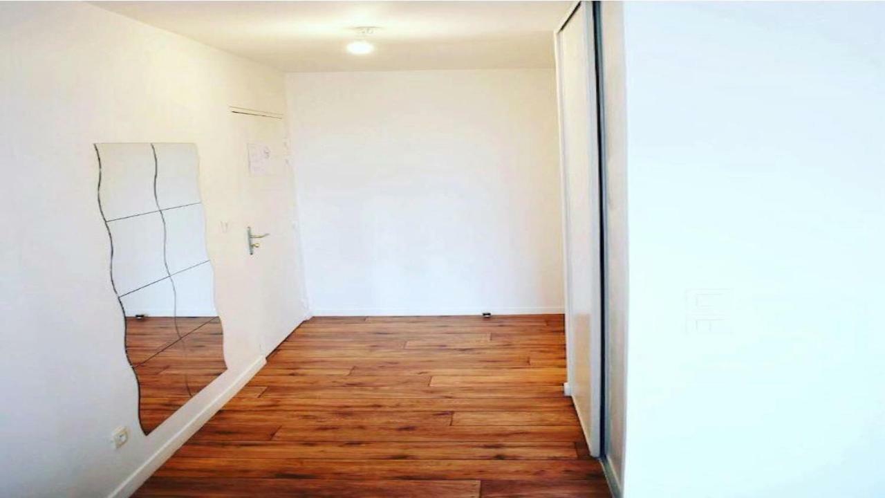 Studio A 1 Kilometre De Disneyland Paris Montévrain Eksteriør billede
